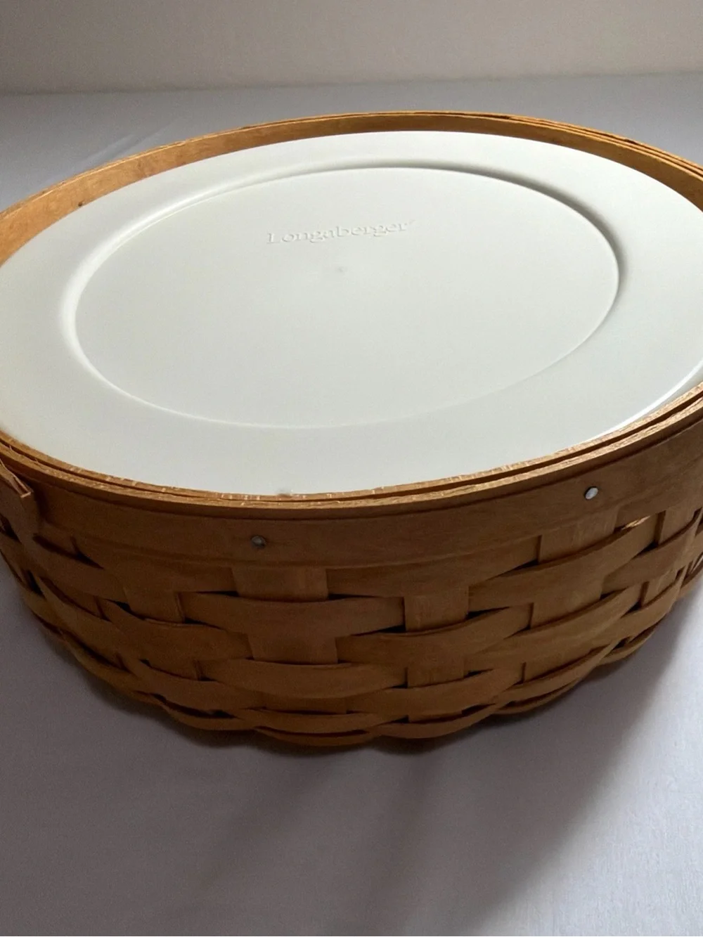 Longaberger 2007 Round Keeping Basket 9